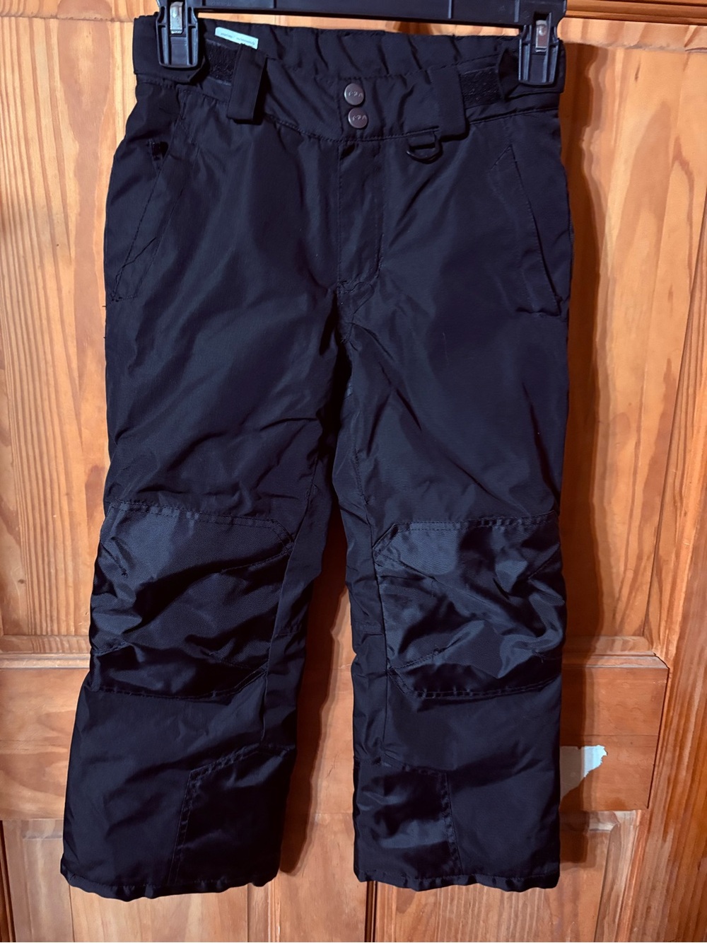 Men's Black Insulated Snow Pants - Classic Outdoor Style